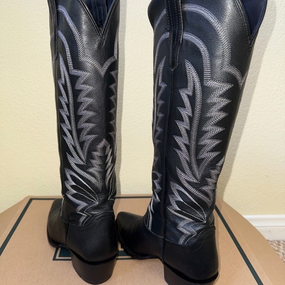 Tecovas the Abby Cowboy Boots - Picture 2 of 10